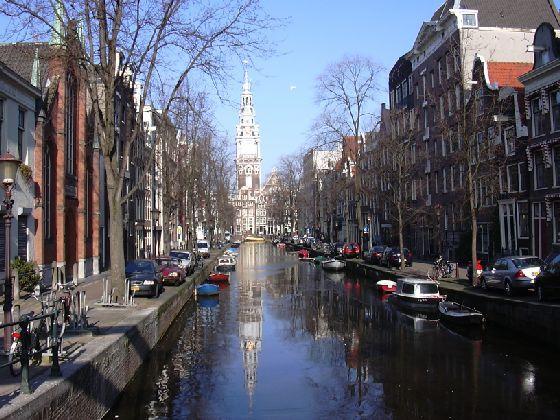 Amsterdam- turystyczne miasto Holandii
