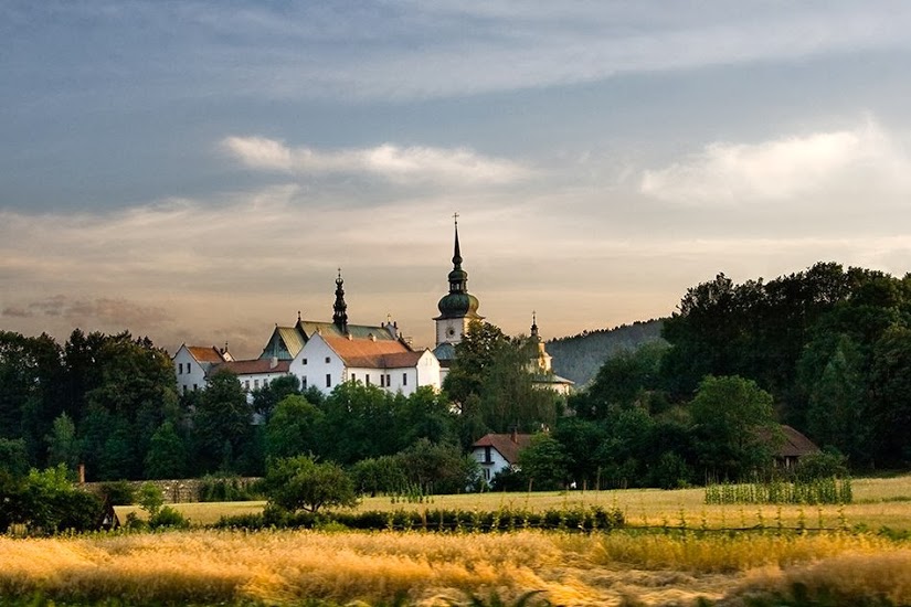 Historia Klasztoru Sióstr Klarysek w Starym Sączu